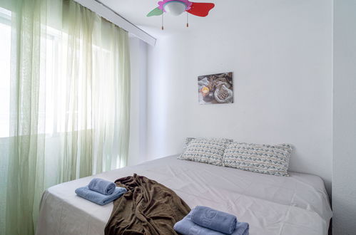 Foto 12 - Appartamento con 3 camere da letto a Almuñécar con terrazza