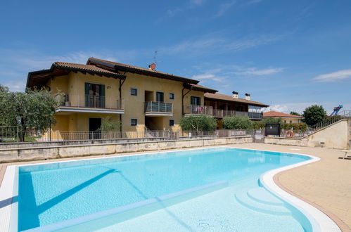 Foto 1 - Apartamento de 2 quartos em Lazise com piscina e vista para a montanha