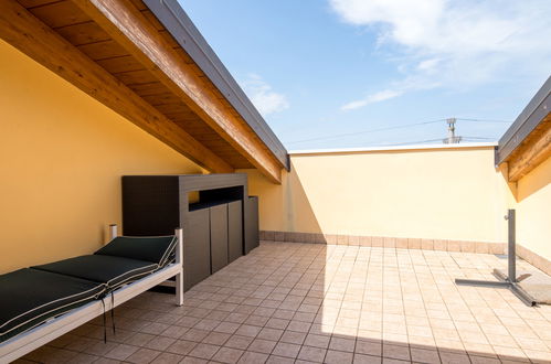 Foto 19 - Apartamento de 2 quartos em Lazise com piscina e vista para a montanha