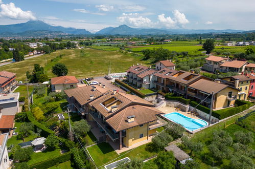 Foto 26 - Appartamento con 2 camere da letto a Lazise con piscina e vista sulle montagne