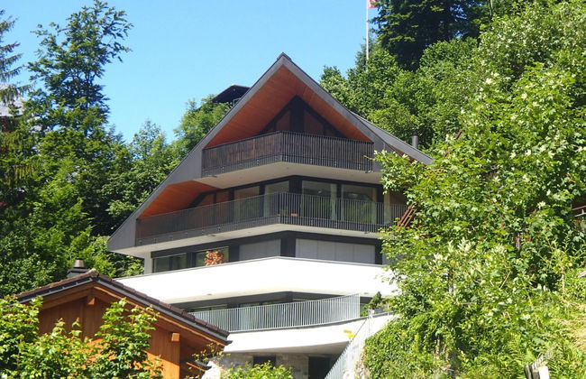 Apartamento de 2 quartos em Engelberg com jardim - Foto 1