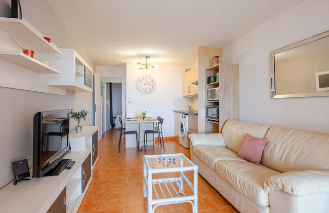 Apartment mit 2 Schlafzimmern in Sainte-Maxime mit schwimmbad und garten - Foto 7