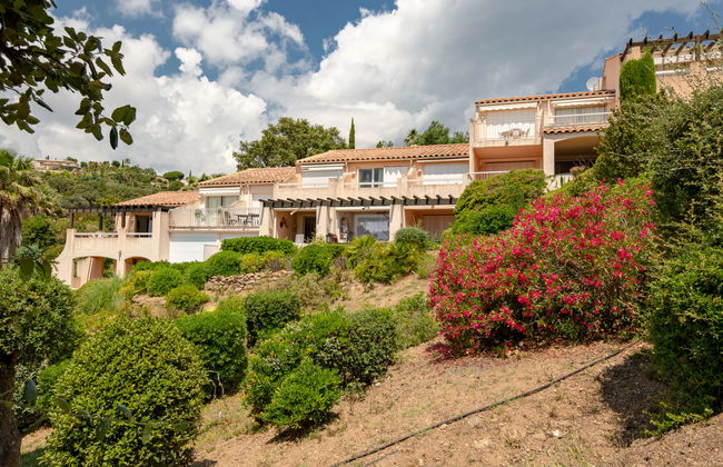 Apartment mit 2 Schlafzimmern in Sainte-Maxime mit schwimmbad und garten - Foto 17