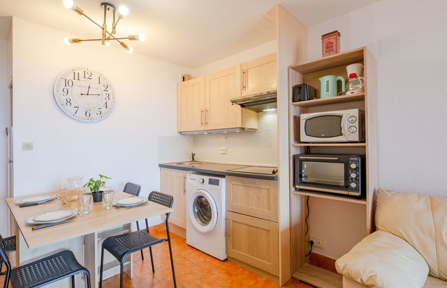 Apartment mit 2 Schlafzimmern in Sainte-Maxime mit schwimmbad und garten - Foto 8