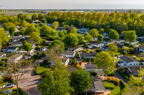 Foto 5 - Haus mit 2 Schlafzimmern in Noord-Scharwoude mit schwimmbad und garten