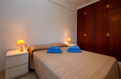 Foto 14 - Apartment mit 2 Schlafzimmern in Sant Vicenç de Montalt mit schwimmbad und blick aufs meer