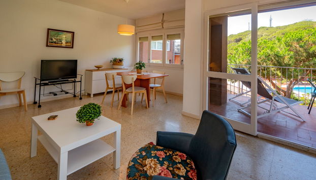 Apartamento de 4 quartos em Sant Vicenç de Montalt com piscina e jardim - Foto 3