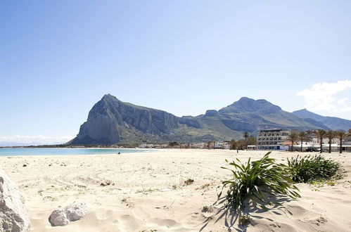 Photo 2 - Maison de 2 chambres à San Vito Lo Capo avec terrasse et vues à la mer