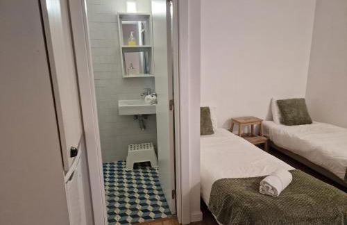 Classic Lisbon Homes: Bright & Central in Belém - Foto 3