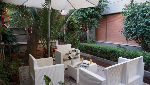 Marbela Apartments & Suites - Photo 3