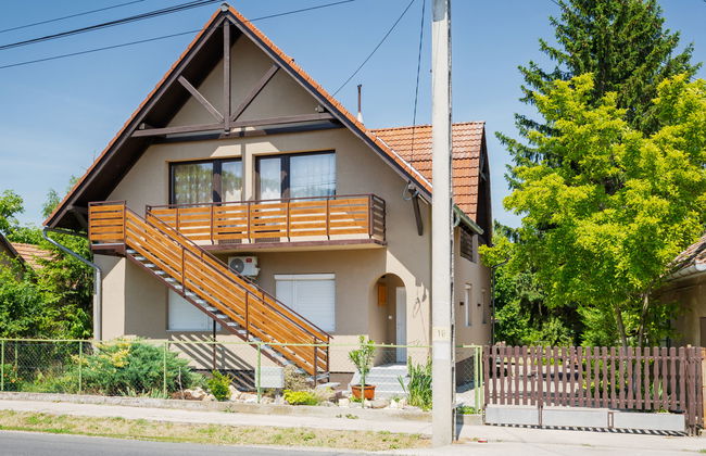 Apartamento de 3 quartos em Balatonlelle com jardim e terraço - Foto 21