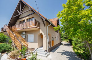 Photo 1 - 3 bedroom Apartment in Balatonlelle with garden and terrace