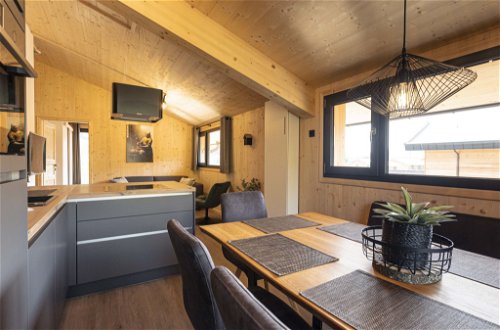 Foto 2 - Appartamento con 3 camere da letto a Sankt Georgen am Kreischberg con sauna e vista sulle montagne