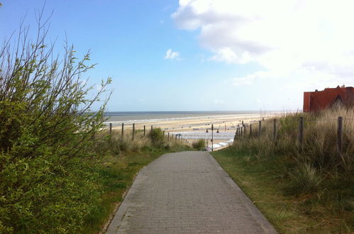 Foto 14 - Apartamento en De Haan con vistas al mar