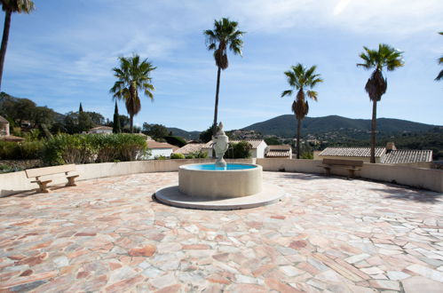 Photo 23 - Maison de 3 chambres à La Londe-les-Maures avec piscine et jardin