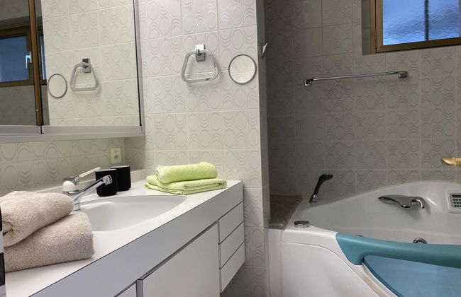 Apartamento de 4 quartos em Brissago com jardim e terraço - Foto 11