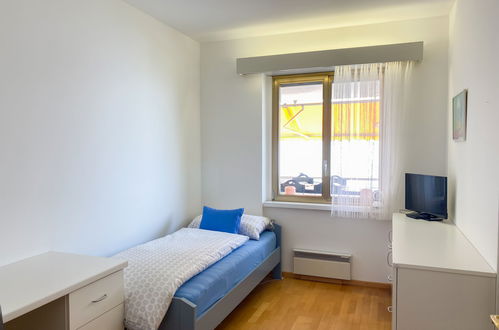 Foto 5 - Apartamento de 3 quartos em Brissago com jardim e terraço