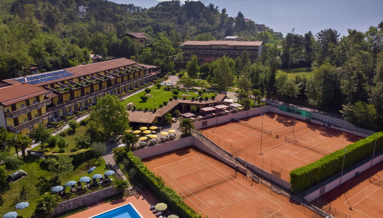 Foto 1 - Apartamento de 2 quartos em Tremosine sul Garda com piscina e vista para a montanha