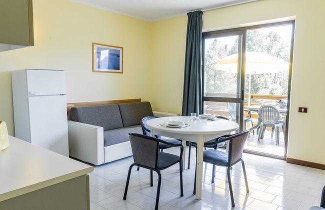 Apartamento de 2 quartos em Tremosine sul Garda com piscina e jardim - Foto 41