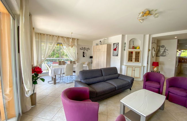 Apartamento de 2 quartos em Le Lavandou com terraço - Foto 10