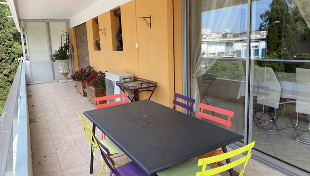 Apartamento de 2 quartos em Le Lavandou com terraço - Foto 5