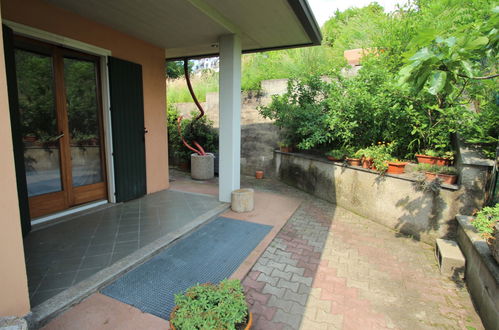 Foto 29 - Apartamento de 2 quartos em Luino com terraço e vista para a montanha