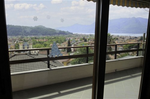 Foto 15 - Apartment mit 2 Schlafzimmern in Luino mit terrasse und blick auf die berge