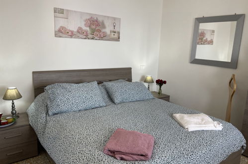 Foto 5 - Appartamento con 1 camera da letto a Costarainera con vista mare