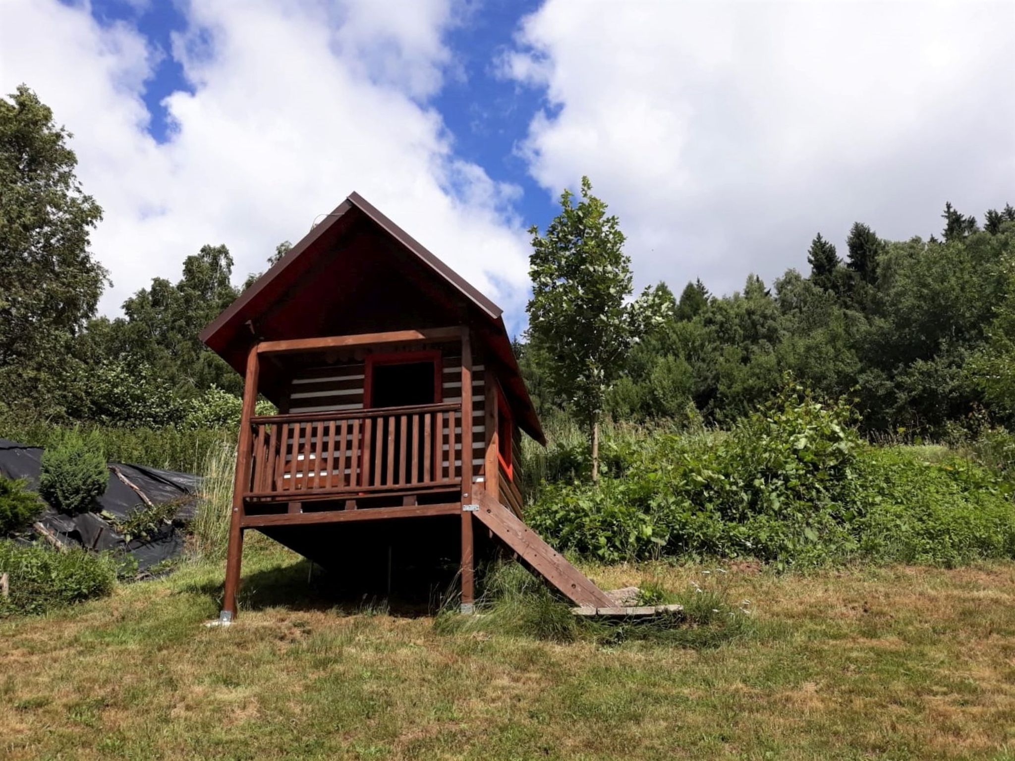 Photo 33 - Maison de 3 chambres à Stárkov avec piscine et jardin