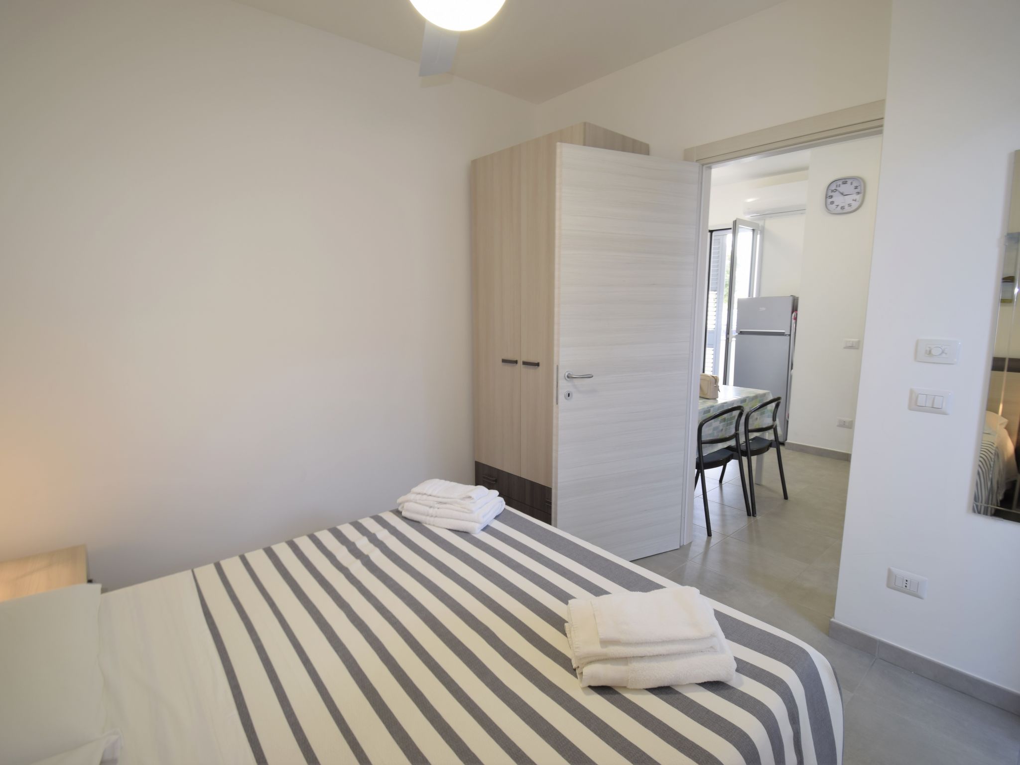 Foto 10 - Apartamento de 1 habitación en Scicli con piscina y vistas al mar