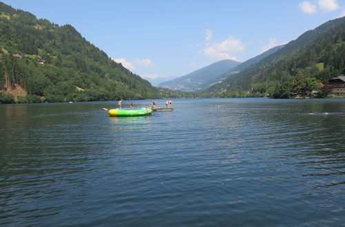 Photo 26 - Appartement de 2 chambres à Treffen am Ossiacher See avec jardin et vues sur la montagne