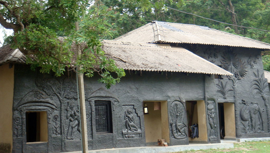 Visitez Shanti Niketan - Photo 1