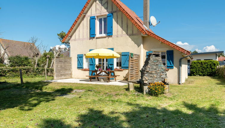 Photo 1 - Maison de 2 chambres à Saint-Germain-sur-Ay avec terrasse et vues à la mer