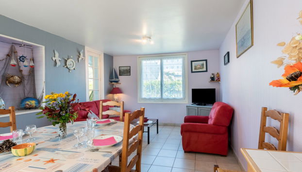 Casa de 3 quartos em Saint-Germain-sur-Ay com jardim e terraço - Foto 4