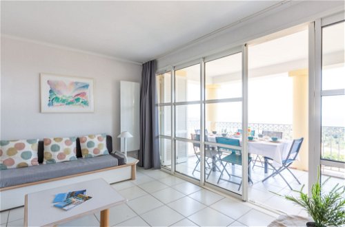 Photo 7 - Appartement de 2 chambres à Saint-Raphaël avec piscine et vues à la mer