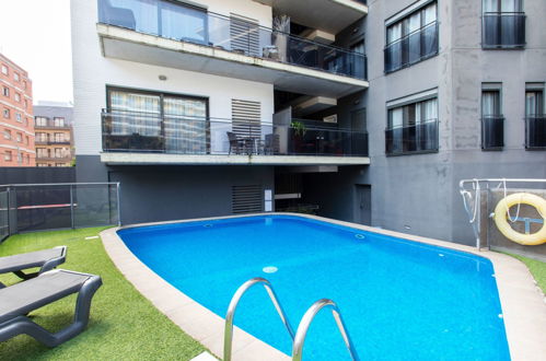 Foto 18 - Appartamento con 3 camere da letto a Lloret de Mar con piscina e vista mare