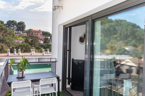 Foto 16 - Apartamento de 3 quartos em Lloret de Mar com piscina e vistas do mar