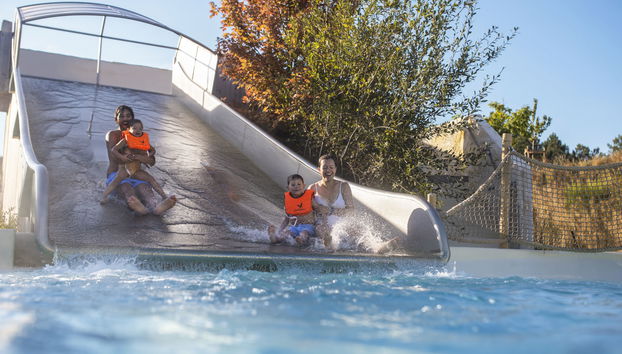 3 bedroom House in Les Trois-Moutiers with swimming pool and terrace - Photo 3