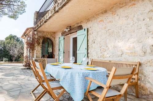 Foto 3 - Casa con 4 camere da letto a Tourtour con piscina privata e terrazza