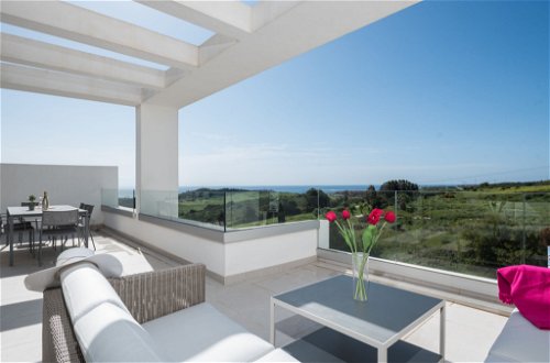 Foto 2 - Apartamento de 3 quartos em Estepona com piscina e vistas do mar