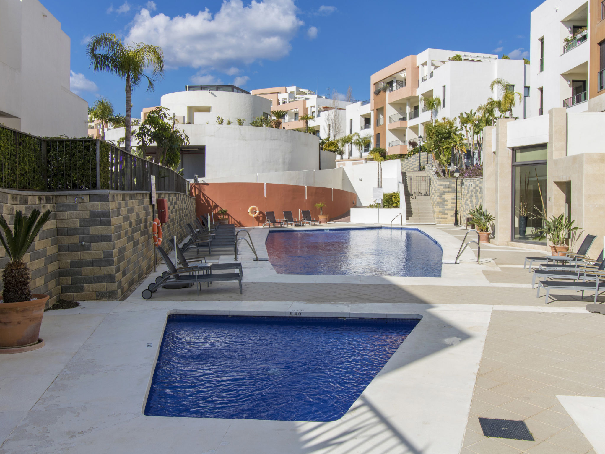 Foto 1 - Apartamento de 1 habitación en Marbella con piscina y terraza