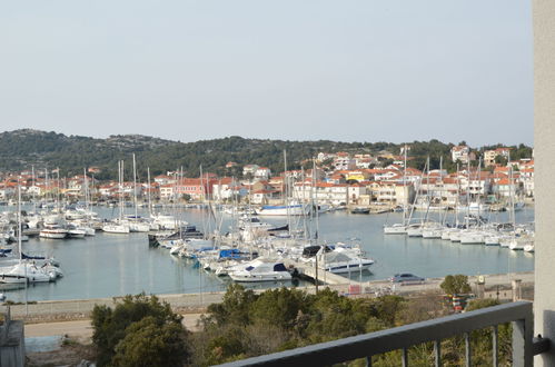 Foto 8 - Apartamento de 1 habitación en Tisno con terraza y vistas al mar