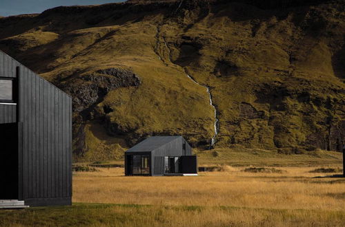 Photo 15 - Seljalandsfoss Horizons