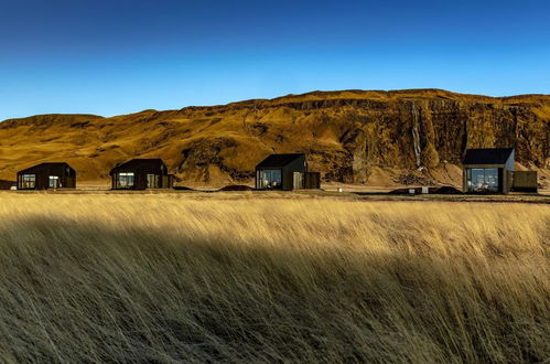 Photo 10 - Seljalandsfoss Horizons