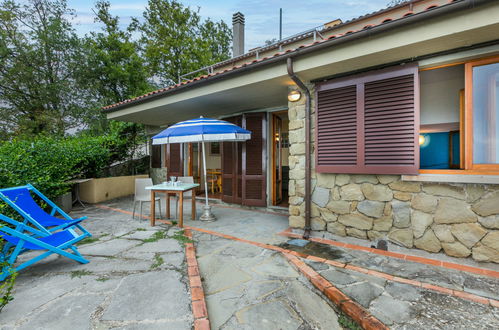 Foto 4 - Apartamento de 11 quartos em Lamporecchio com piscina privada e terraço