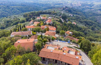 Photo 3 - Appartement de 11 chambres à Lamporecchio avec piscine privée et terrasse