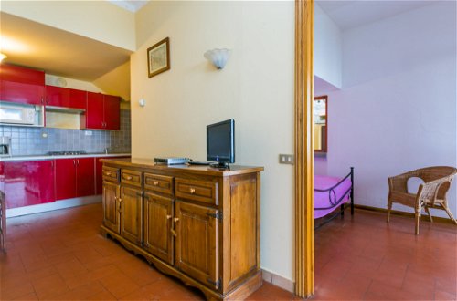 Foto 13 - Apartment mit 11 Schlafzimmern in Lamporecchio mit privater pool und terrasse