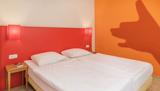 Casa de 2 habitaciones en Medebach con piscina y terraza - Foto 4