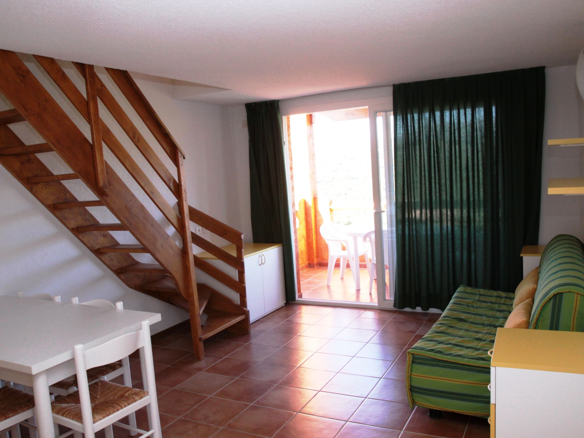 Foto 6 - Appartamento con 2 camere da letto a Zonza con piscina privata e vista mare