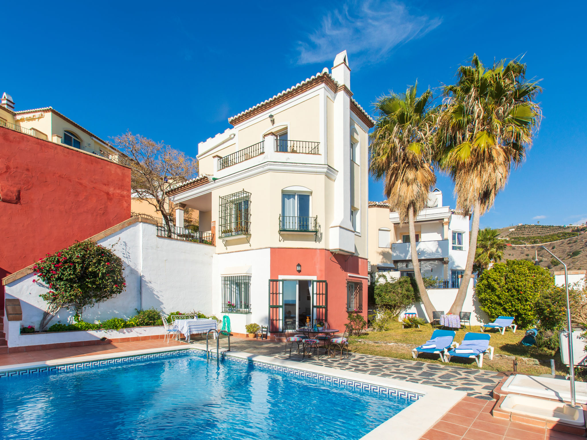 Foto 3 - Casa con 3 camere da letto a Torrox con piscina privata e vista mare